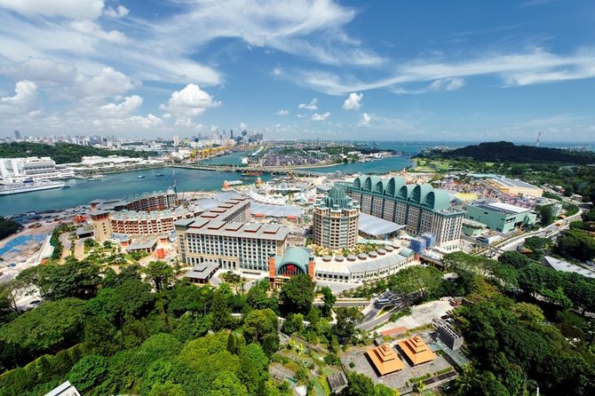 trung-tam-vui-choi-tai-cang-sentosa